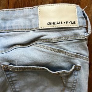 Kendall + Kylie Jeans 5/27 The Kontour High Rise